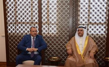 رئيس البرلمان العربي يؤكد أهمية التنسيق المشترك بين العالمين العربي والإسلامي