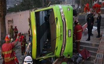 مصرع 13 شخصا وإصابة 41 في حادثي سير في باكستان