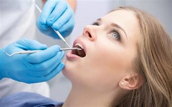 احذر تنظيف الأسنان العميق يسبب أضرار