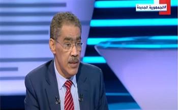 ضياء رشوان: هناك فهمان للنص الدستوري الخاص بتفرغ العضو البرلماني