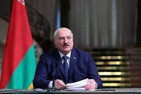 رئيس بيلاروسيا يحدد متى سيستخدم الأسلحة النووية الروسية 