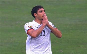 خروج عمر مرموش للإصابة ونزول تريزيجيه في مباراة مصر وغينيا
