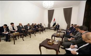 وصول وفد إعلامي مصري برئاسة كرم جبر إلى العراق