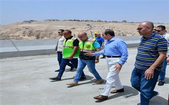 الرئيس السيسي يتفقد أعمال تطوير عدد من الطرق والمحاور بالقاهرة الكبرى «صور»