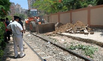 محافظ الإسكندرية: تنفيذ 11 قرار إزالة تعديات على أراضي الدولة التابعة للسكك الحديدية