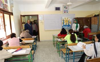محافظ القاهرة يتفقد لجان امتحانات الثانوية العامة بالنزهة وعابدين 