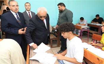 وزير التعليم يشيد بهدوء لجان امتحانات الثانوية العامة بكفر الشيخ