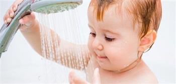 الحركة الزائدة في الجو الحار تصيب طفلك بالتهابات ودمامل الجلد العرقية