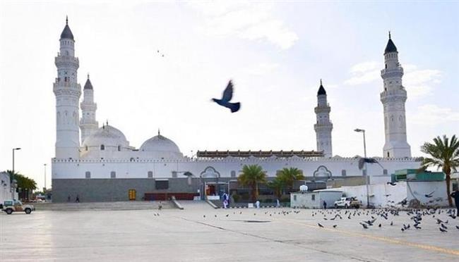 مسجد قباء.. بناه الرسول الكريم والصلاة فيه تعادل عمرة تامة