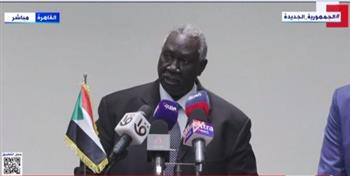 نائب «السيادة السوداني»: 500 ألف مواطن عالق على الحدود المصرية