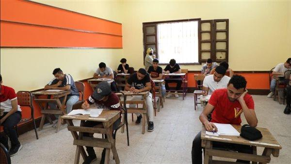 أبرزها الضغط النفسي.. نصائح لأولياء الأمور للتعامل مع الأبناء أثناء فترة الامتحانات
