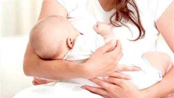 لسلامة وصحة طفلك ..احرصى على الرضاعة الطبيعية أول ٦ شهور 