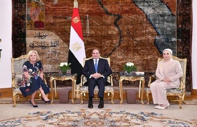 أخبار عاجلة في مصر اليوم الجمعة.. الرئيس السيسي وقرينته يستقبلان جيل بايدن