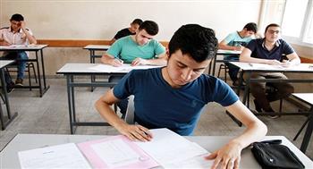طلاب الثانوية العامة 2023 ينهون امتحان اللغة الأجنبية الثانية