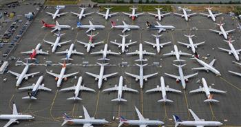 أفولون تطلب شراء 40 طائرة بوينج 737 ماكس 