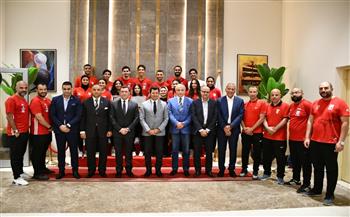 وزير الرياضة يكرم أبطال مصر في التايكوندو وألعاب القوي والإسكواش