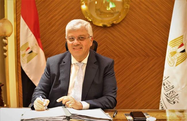 آخر أخبار مصر اليوم الجمعة.. التعليم العالي تفتح باب التقديم أمام  الوافدين الراغبين في الدراسة