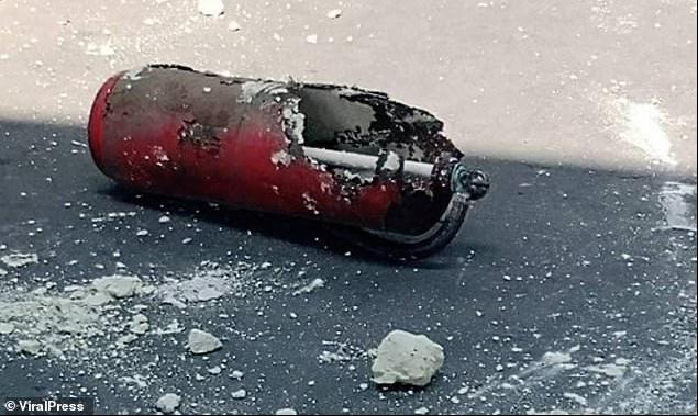انفجار طفاية حريق تقتل طالبا وتجرح 10 آخرين خلال تمرين عليها