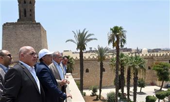 رئيس الوزراء يتابع سير العمل بعدد من قطاعات التطوير لإعادة إحياء القاهرة التاريخية