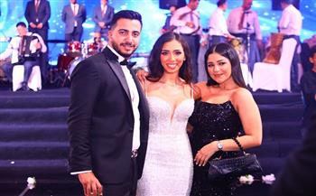 الإعلامي خالد صلاح يحتفل بزفاف ابنته