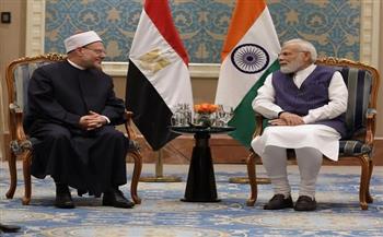 رئيس وزراء الهند يستقبل مفتي الجمهورية في مقر إقامته بالقاهرة