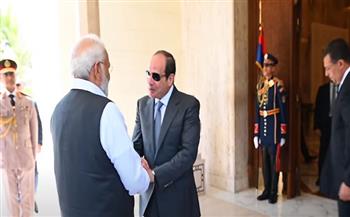 السيسي يستقبل رئيس وزراء الهند في قصر الاتحادية
