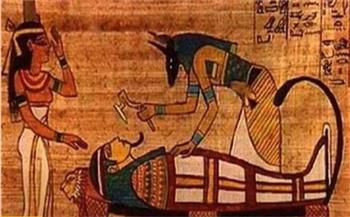 خبير علاج أورام : المصريون القدماء توصلوا إلى علاج للسرطان