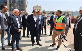 وزير التجارة يتفقد مصنع أفينا للأدوات الكهربائية بجنوب بورسعيد