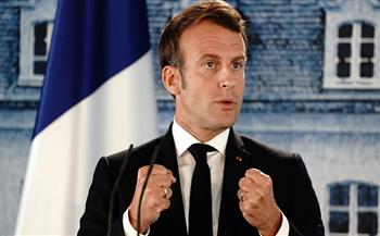 الرئيس الفرنسي يدعو الآباء إلى تحمل المسؤولية لسلامة الجميع