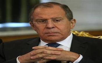 وزير الخارجية الروسي يصل طاجيكستان في زيارة رسمية