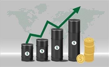 ارتفاع أسعار النفط يصعد بمعظم مؤشرات أسواق الخليج 