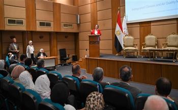 وزيرة البيئة تعلن بدء إعداد خطة الإدارة المتكاملة لجودة الهواء والمناخ بالقاهرة الكبرى