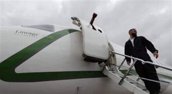بعد التوقيع لاتحاد جدة.. بنزيما يتوجه إلى السعودية على متن طائرة خاصة 