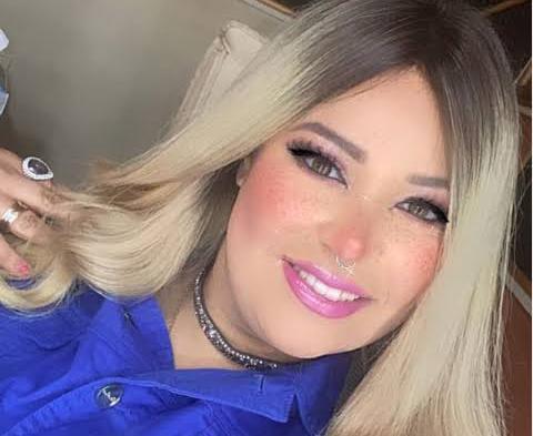  دينا الشربيني تهد  نجمة مسرح مصر اسم لابنتها