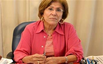 فريدة الشوباشي: الرئيس السيسي هدية ربنا لمصر.. وحط رأسه على كفه في 30 يونيو