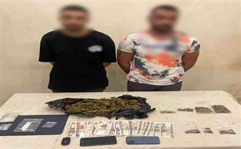 سقوط 4 تجار مخدرات بحوزتهم 12 كيلو حشيش وهيروين في القاهرة 