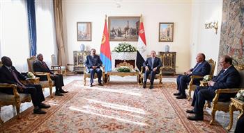 الرئيس السيسي يؤكد حرص مصر على تعزيز العلاقات وترسيخ التعاون مع إريتريا
