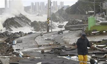 مصرع وإصابة 14 شخصا جراء انهيارات أرضية وفيضانات في كوريا الجنوبية