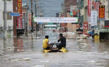 ارتفاع حصيلة انهيارات أرضية وفيضانات في كوريا الجنوبية إلى 22 قتيلا