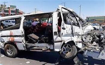مصرع وإصابة 11 شخصا في حادث على الطريق الصحراوي الغربي بالمنيا 