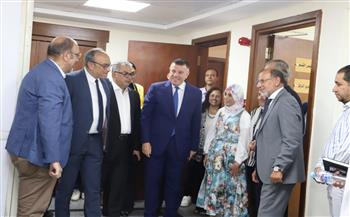 رئيس جامعة عين شمس يفتتح قسم الوراثة الطبية بكلية الطب 