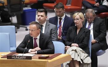وزير الخارجية المجري: إمكانية إيجاد حل دبلوماسي لأزمة أوكرانيا تتضاءل