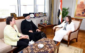 وزيرة الهجرة: المصريون بالخارج لهم جهود بارزة في الكثير من المشروعات القومية