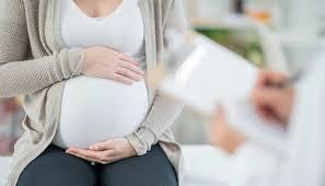 لكِ.. كيفية الاستفادة من مبادرة «العناية بصحة الأم والجنين»
