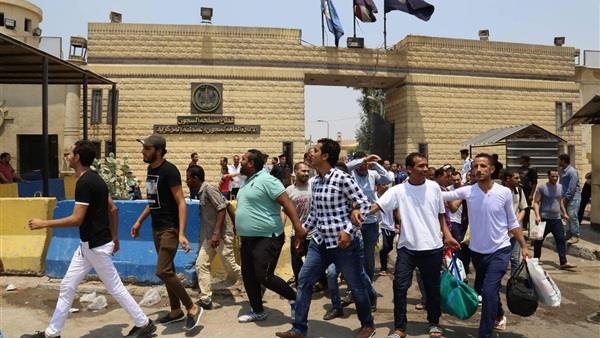 استجابة للحوار الوطني.. محمد عبد العزيز: العفو الرئاسي يعكس قناعة الدولة بتعزيز حقوق الإنسان