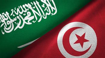 السعودية تقدم قرضًا ميسرًا ومنحة لتونس بـ500 مليون دولار