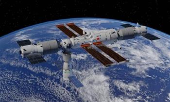 الصين: تطوير صاروخ حامل جديد ومركبة فضائية للهبوط على سطح القمر
