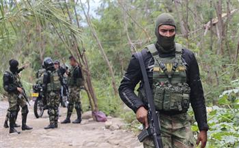 قتيلان و4 جنود مصابين إثر هجوم بسيارة مفخخة في كولومبيا