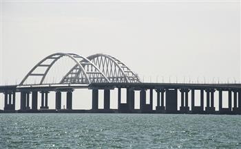 حظر حركة المركبات على جسر القرم مؤقتا