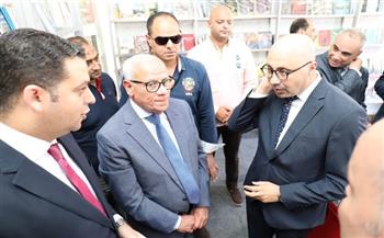 محافظ بورسعيد ورئيس هيئة الكتاب يفتتحان الدورة السادسة لمعرض بورسعيد